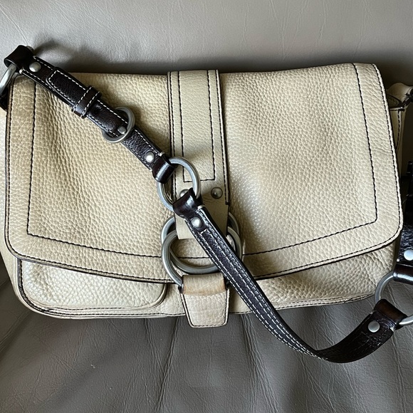 Coach Handbags - Authentic Coach Chelsea Tan Pebble LEATHER/Brown Trim Shoulder BAG